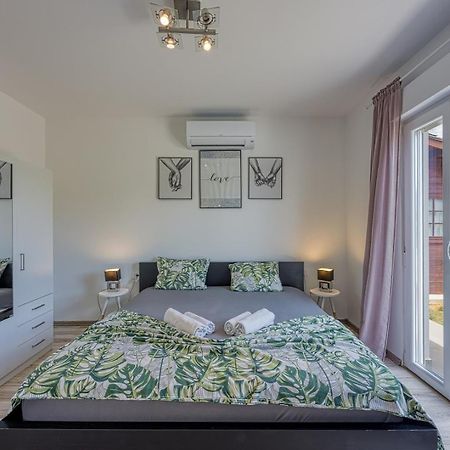 Villa Frontera Croatia Poreč Kültér fotó